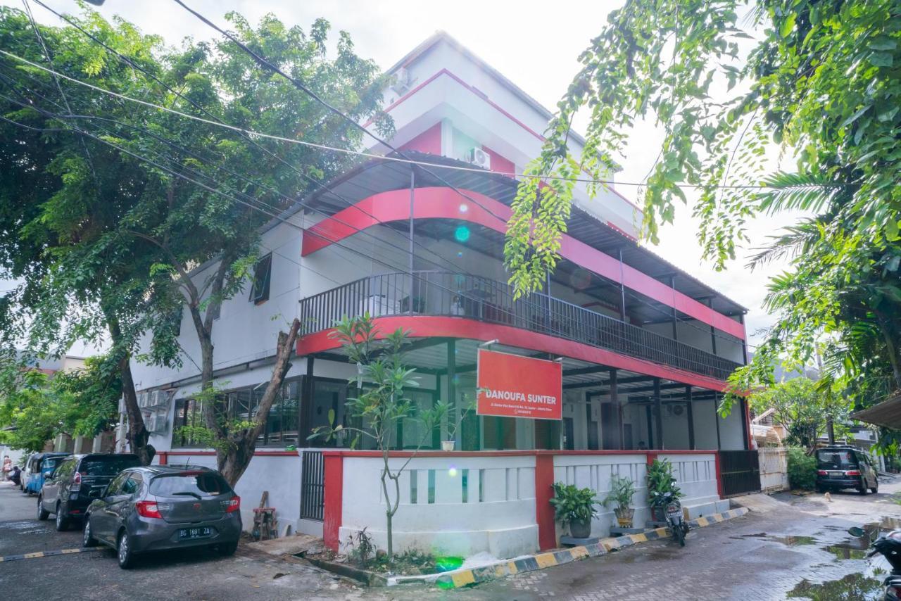 Reddoorz Plus Near Itc Cempaka Mas 2 자카르타 외부 사진