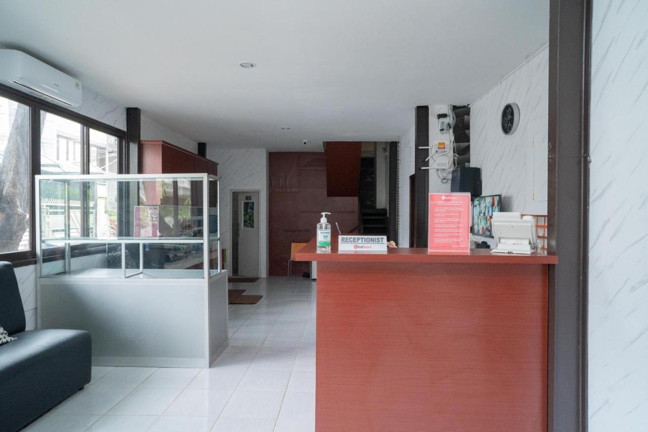 Reddoorz Plus Near Itc Cempaka Mas 2 자카르타 외부 사진