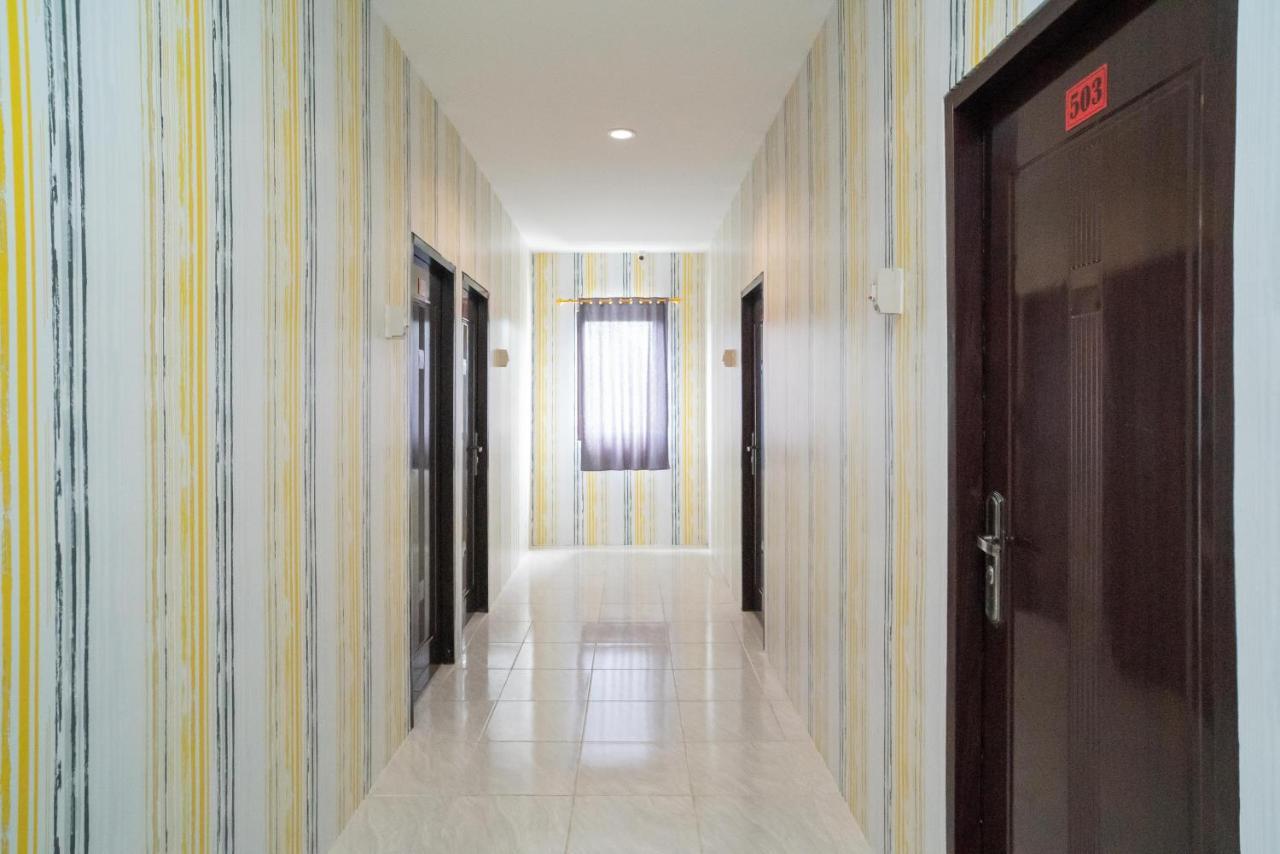 Reddoorz Plus Near Itc Cempaka Mas 2 자카르타 외부 사진