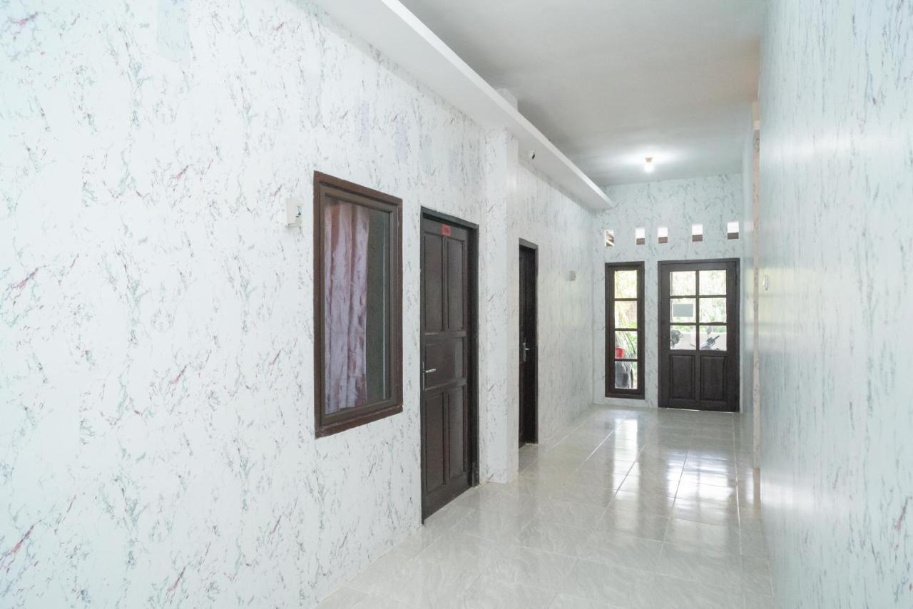 Reddoorz Plus Near Itc Cempaka Mas 2 자카르타 외부 사진